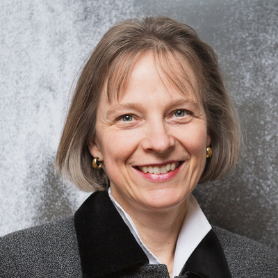Dr. iur. Karin Stauffer